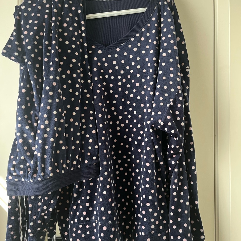 Nautica Navy Top with Light Pink Polka Dots